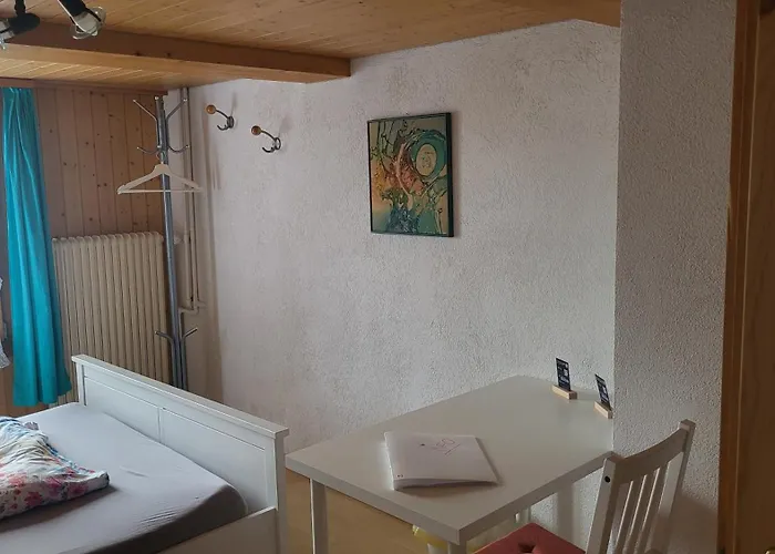 住宿加早餐酒店 Auszeit Wattenwil