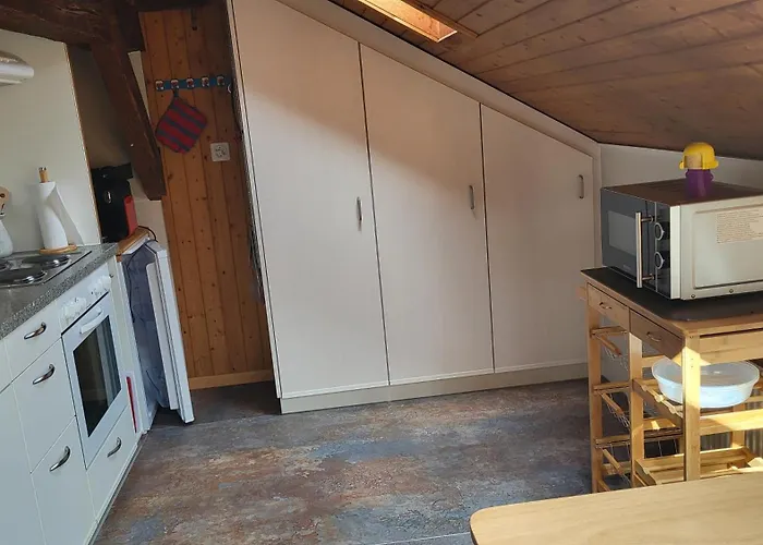 Auszeit 住宿加早餐酒店 Wattenwil